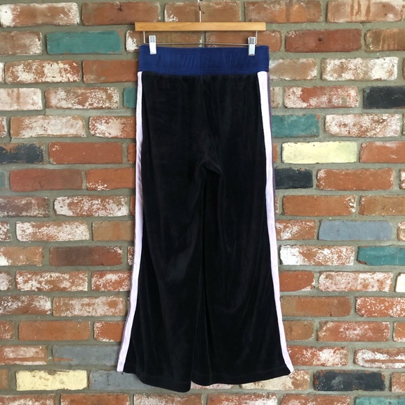 Fabletics Georgina Edith Velour 2-piece Sweater and Pants Set - Picture 10 of 14